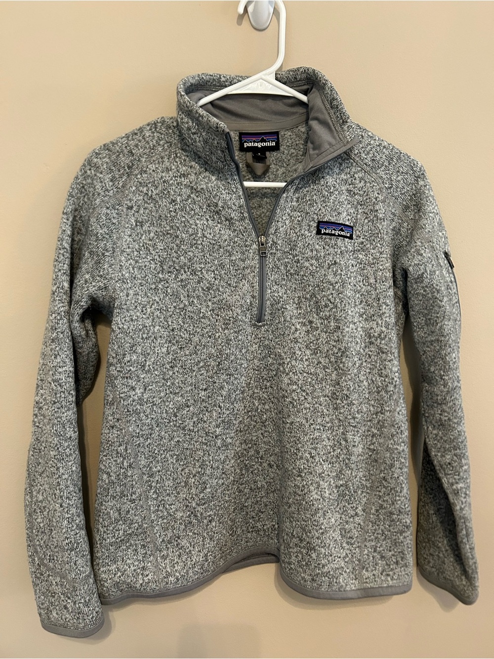 Patagonia Gray Heather Half-Zip Fleece Pullover